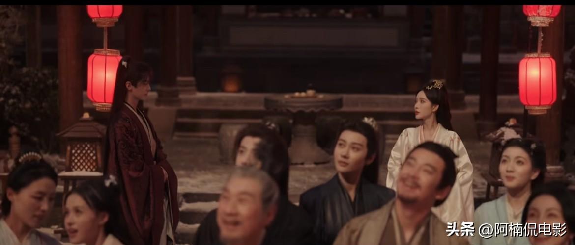 孟子义、何与主演的《百花杀》今晚恢复双更模式，热度总算迎来回升契机，剧中太子与信