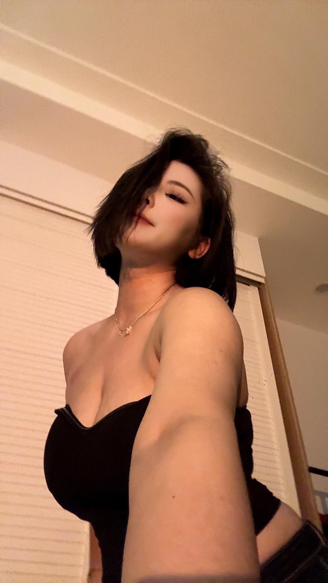 不需要去听别人说什么 用心去感受