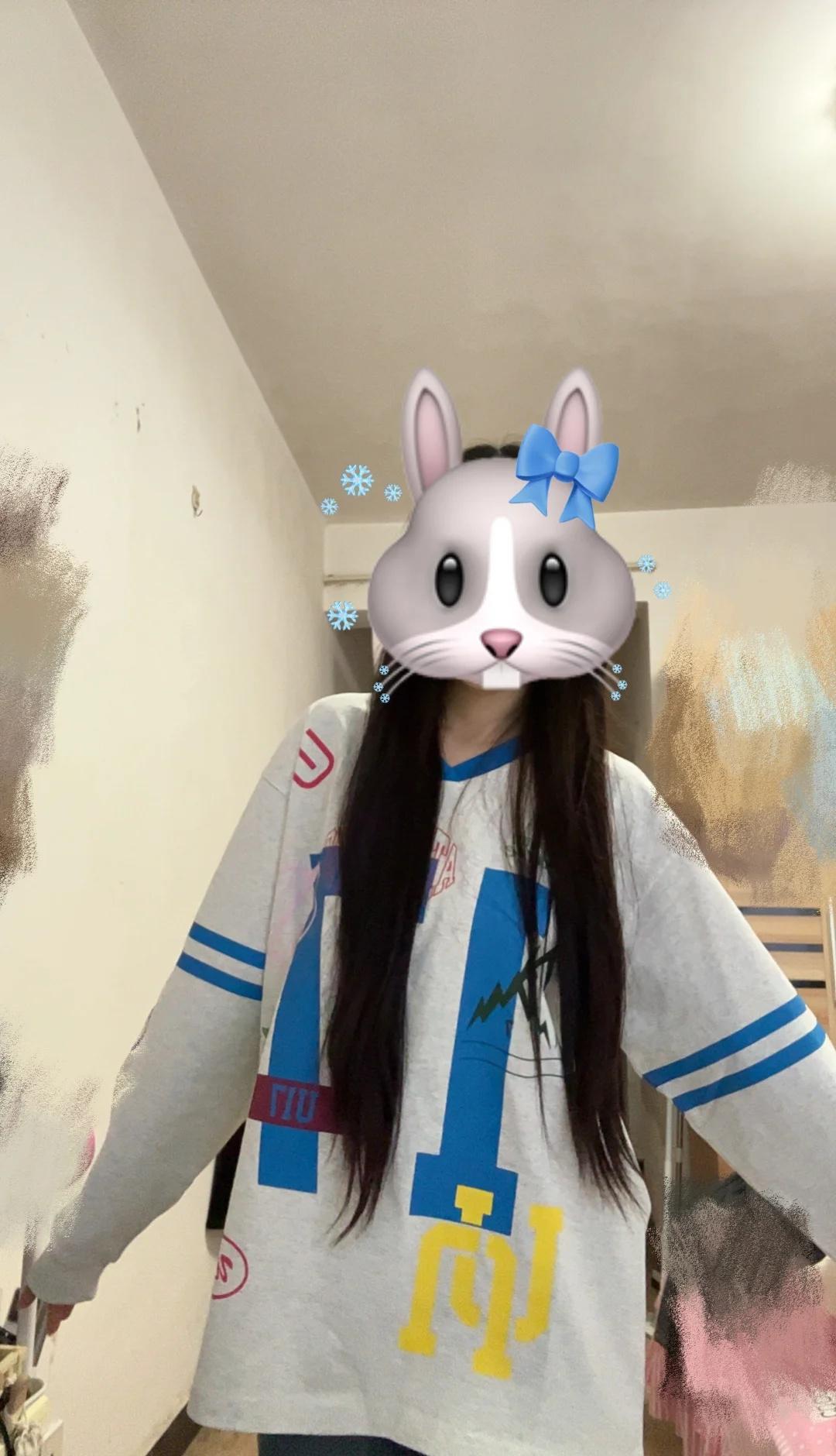 如此貌美的UGC
ugc 穿上自己喜欢的衣服