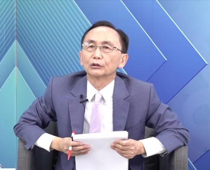 侯友宜不出席725，坊传被招安了。
侯友宜在2026年新北市长选举期间，就一直秉