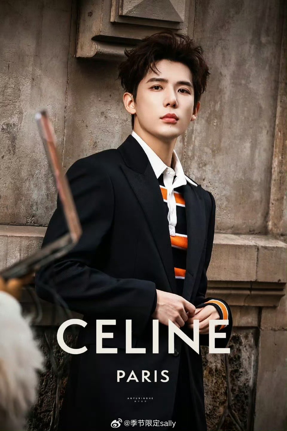 王安宇巴黎时装周Celine看秀造型街拍，完全大片 