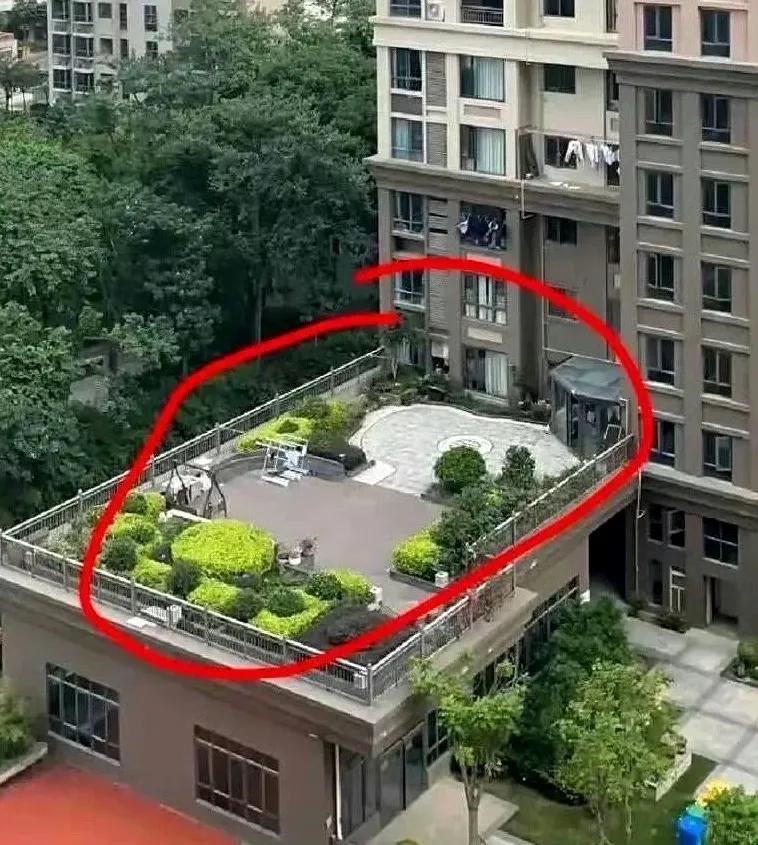 网友：买二楼送大露台，这便宜你敢捡吗？