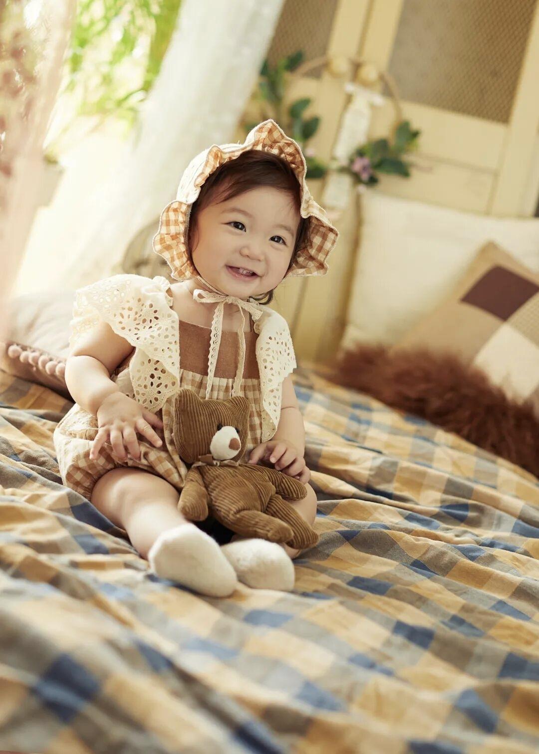 我今天竟然把一个7秒的小视频反复看了很多遍，最后因为忙于工作、迫于无奈才关了。