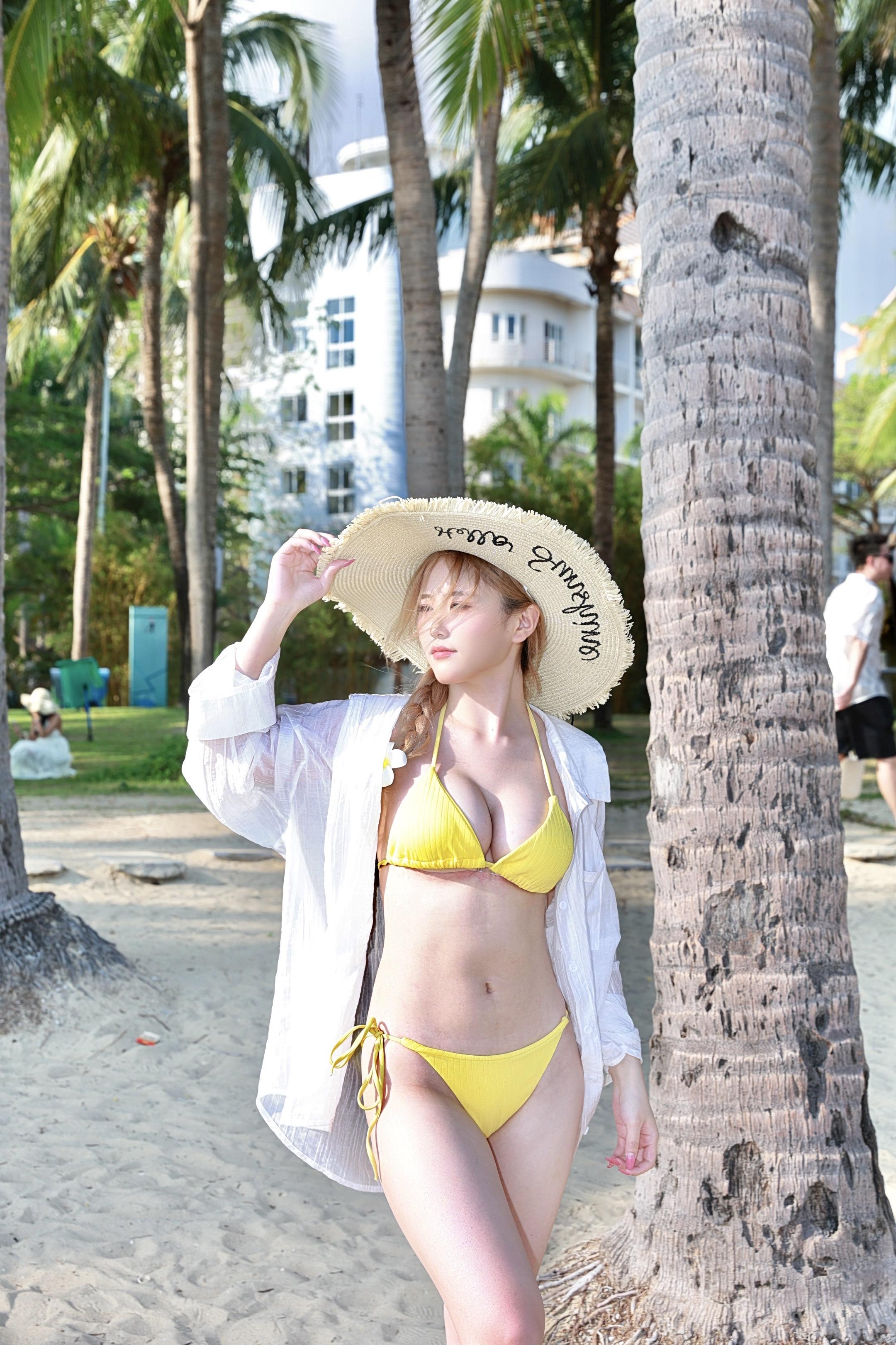 泳装穿搭👙🏝️📷💰😂。