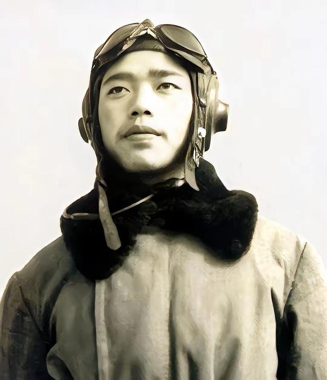 52年空军英雄赵宝桐对女记者动心，刘亚楼得知立刻下令：查她身份
1950年，年轻
