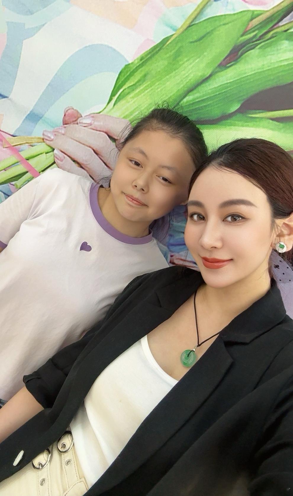 下班后的舞台，是给自己的奖励。演出顺利，不辱使命，这周，完美落幕。 