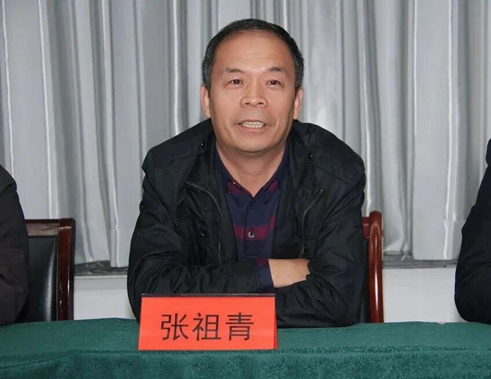 今天是正月初八，河南省孟州市卫生健康部门开始上班了。正当人们互相恭贺新年、交流过