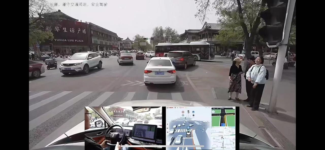 董事长也来出圈忙活啦!4月15日，长城汽车董事长魏建军通过在线直播的方式，全面展