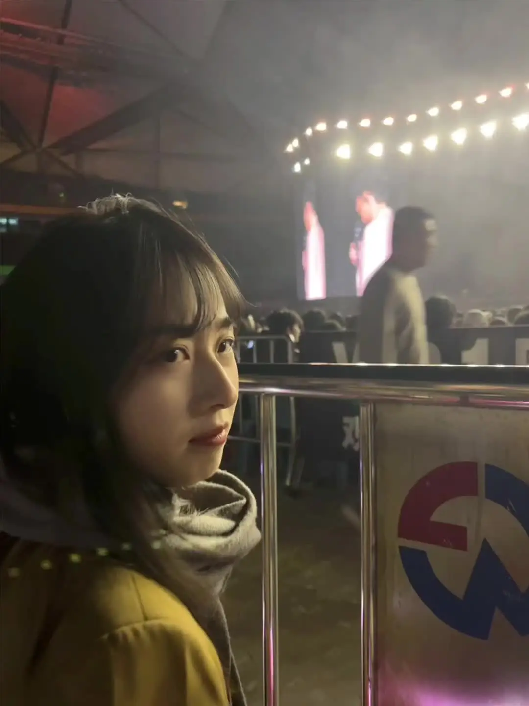 不再年少，祝我们有为。