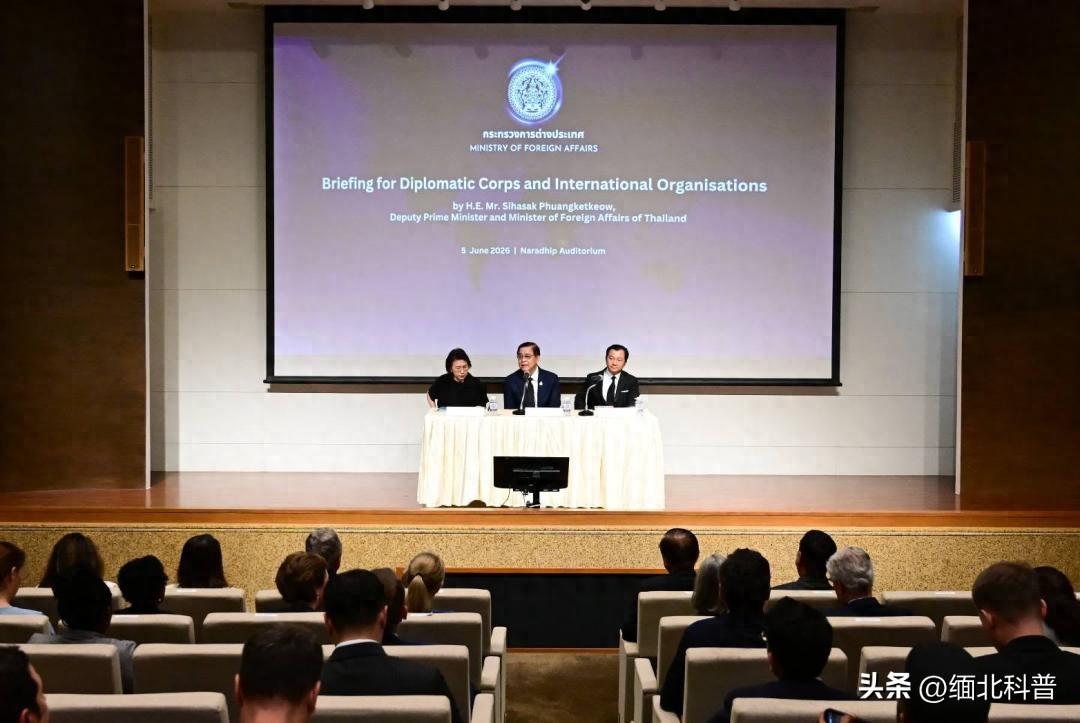 泰国外长称不希望缅甸被孤立 支持缅甸重回东盟机制

据《仰光新时代》援引泰国媒体