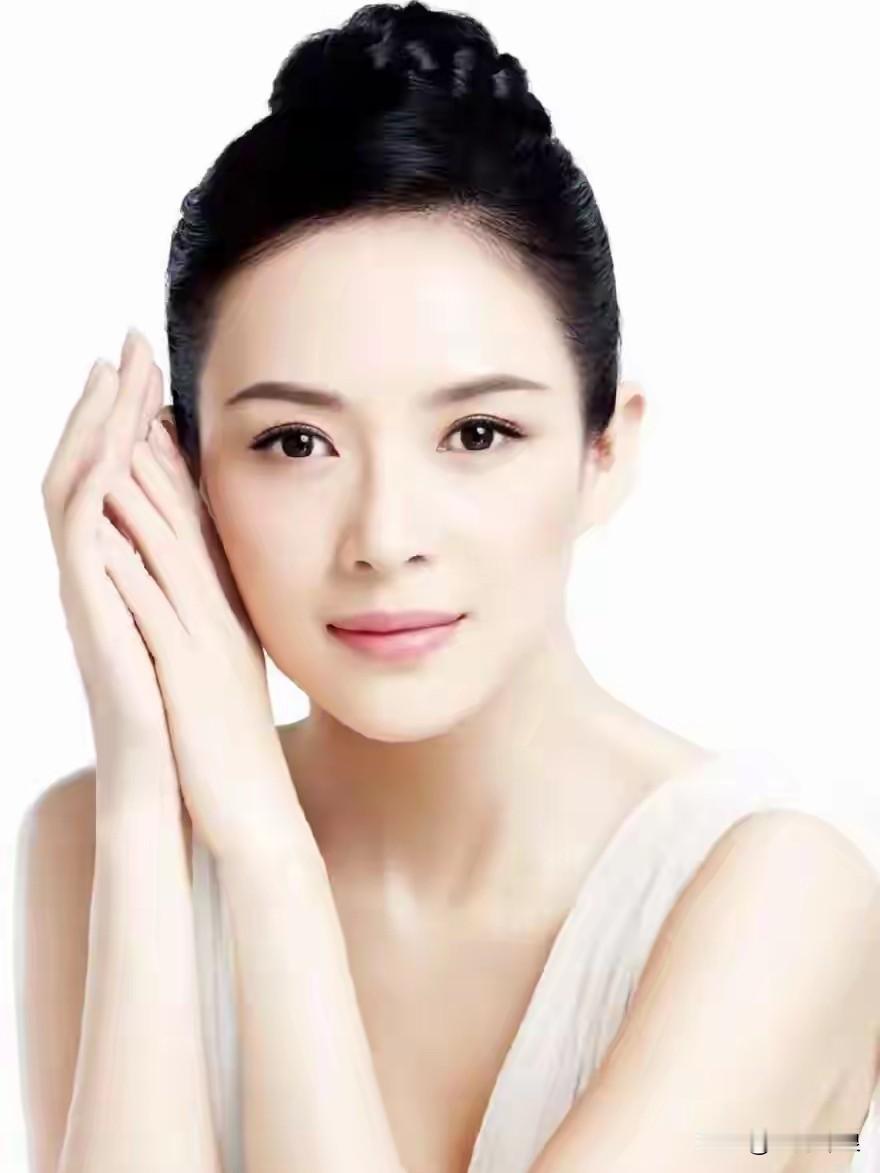 中国诗人为章子怡写的一首“接龙诗”！

星星点灯航海行
行中恰逢玉娇龙
龙腾跃起