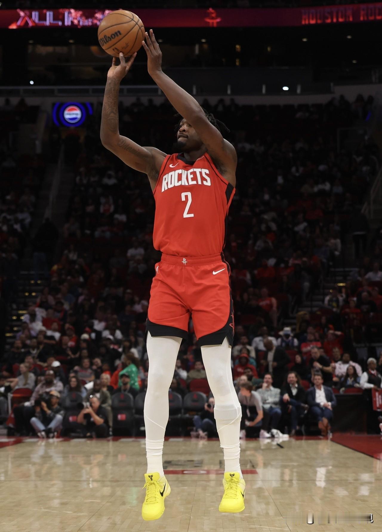 火箭半场43：53，落后魔术10分，半场只得到43分，火箭进攻开发的问题有多大啊