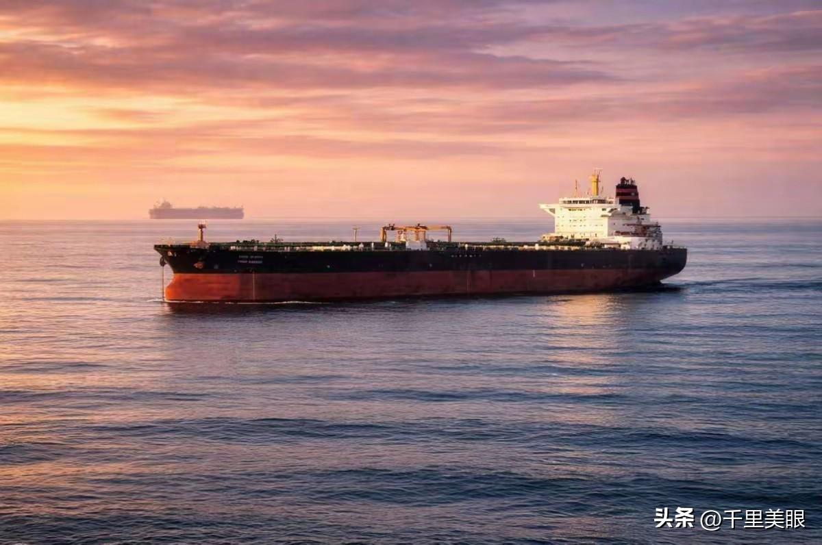 3月13日，外交部会上有记者提问称，自中东地区冲突爆发以来，已有至少60艘船舶和