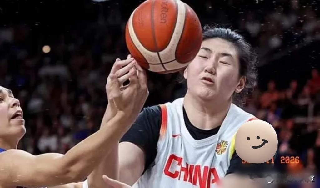 韩旭实话实说！
中国女篮输给法国女篮后，韩旭在采访时谈到张子宇时表示：张子宇在世