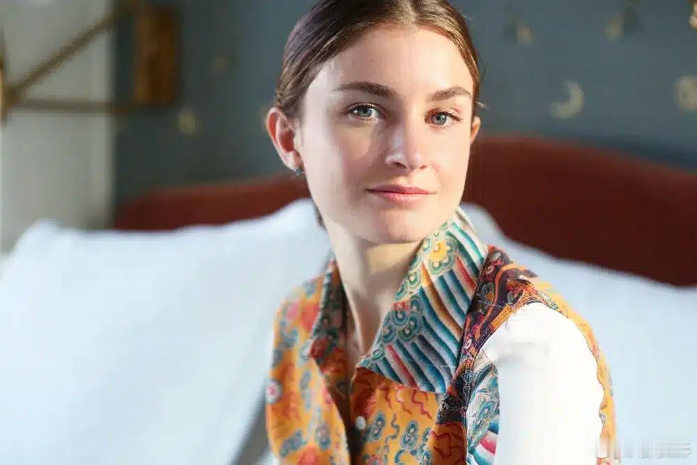 [心]据Pucknews，安娜温图尔任命Vogue官网主编Chloé Malle