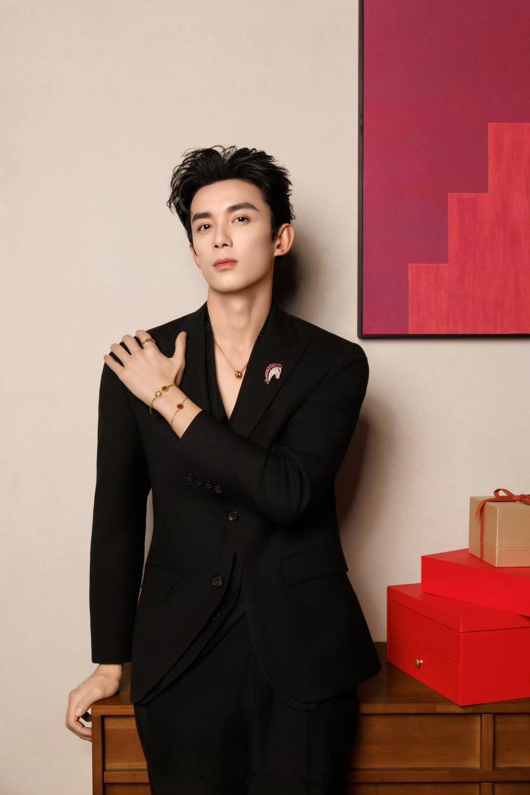 刘亦菲，吴磊，张凌赫宝格丽最新物料🈶 