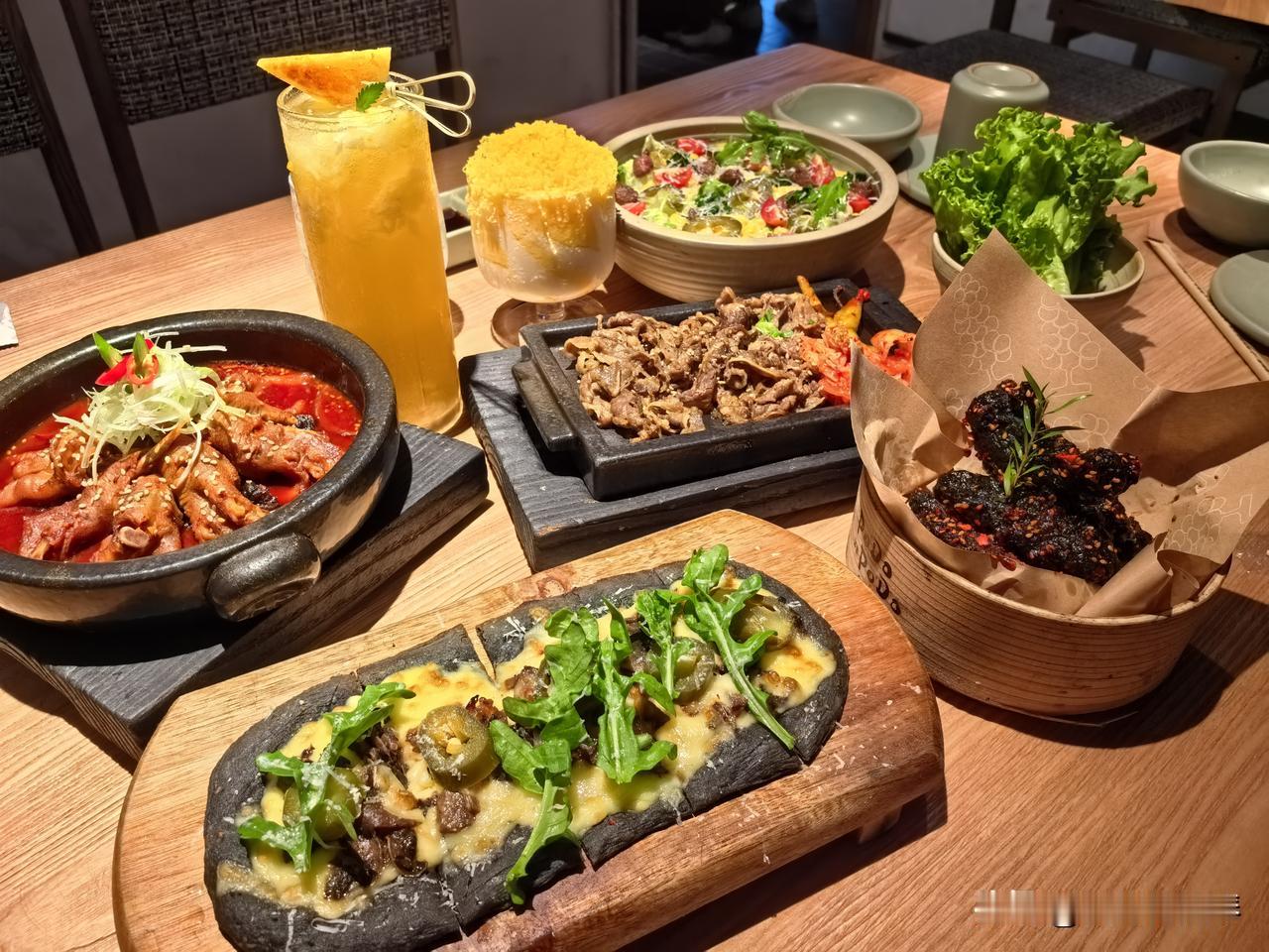 终于来吃港惠新天地这家“漂亮饭”啦！！podo in podo，好可爱的店名，韩