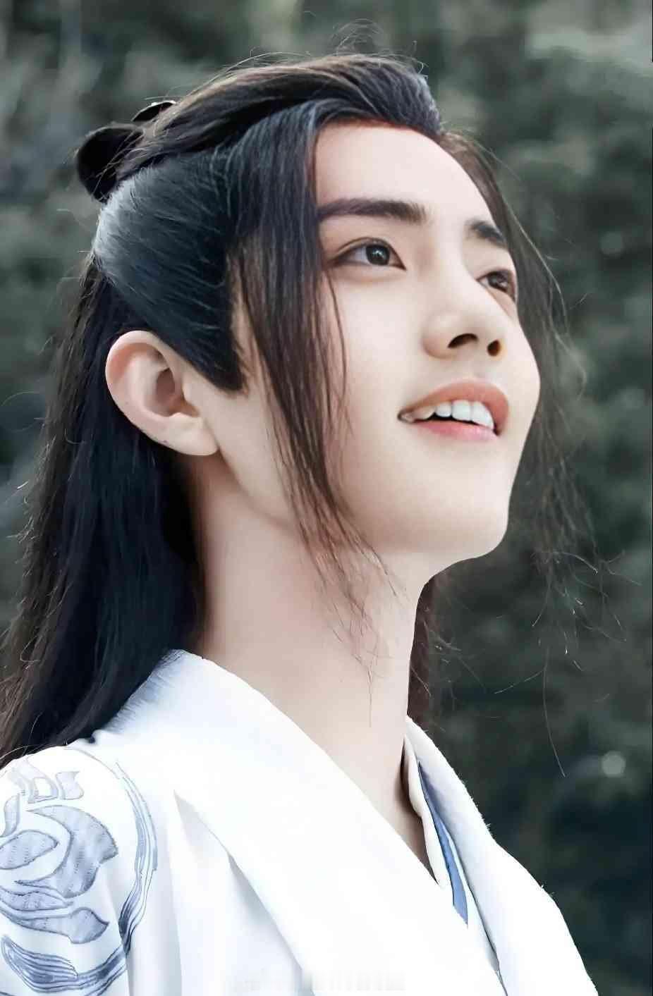 影视圈有哪些一手烂牌却打出王炸的演员？ ​​​