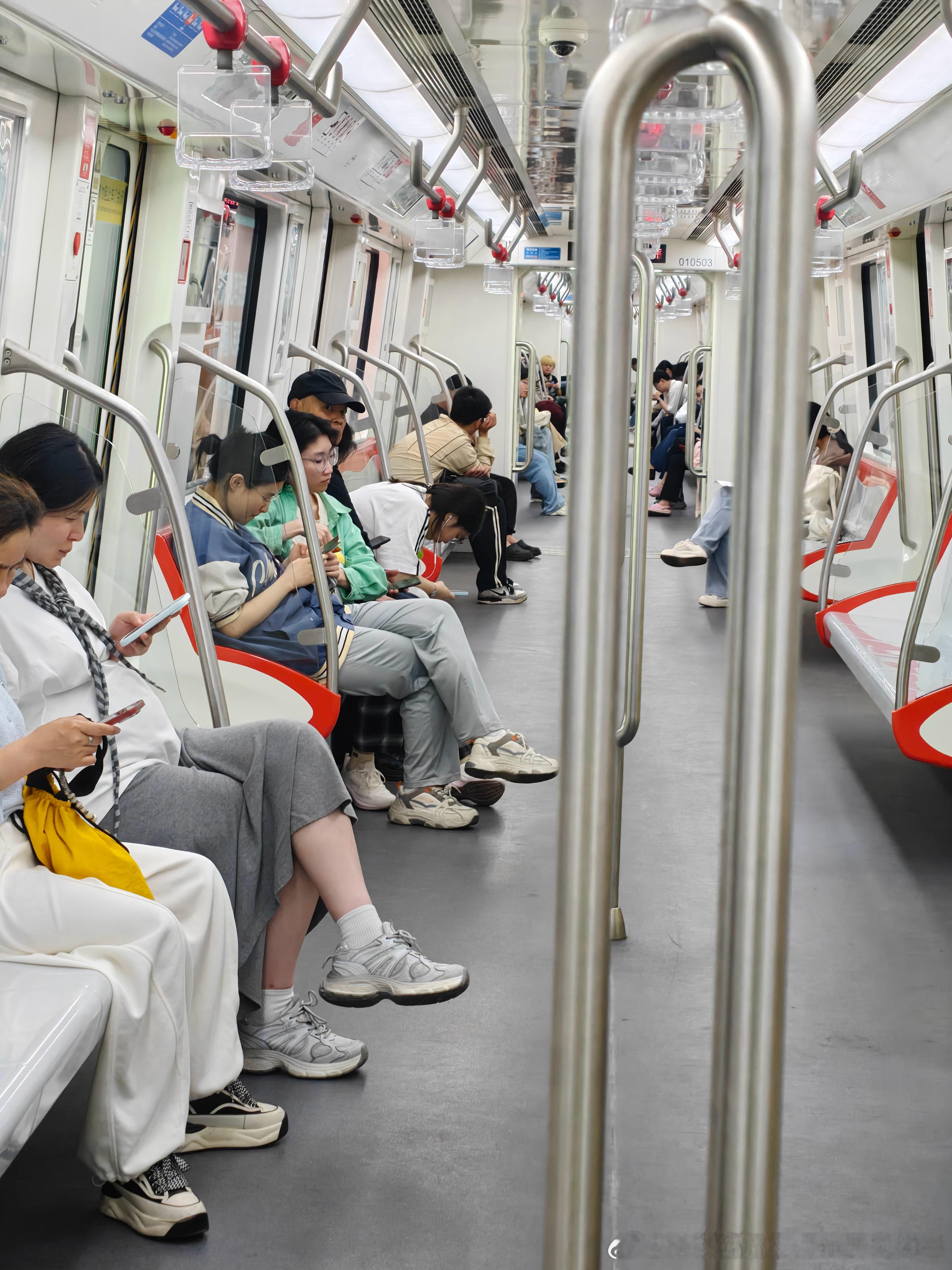 南通地铁久违的南通地铁投稿，2026-5-15（周五，多云），22：17，南通地