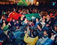 澳门之所以不闹腾，不闹独立，不闹分裂，不闹反共，甚至不闹亲台亲美，最重要的原因是