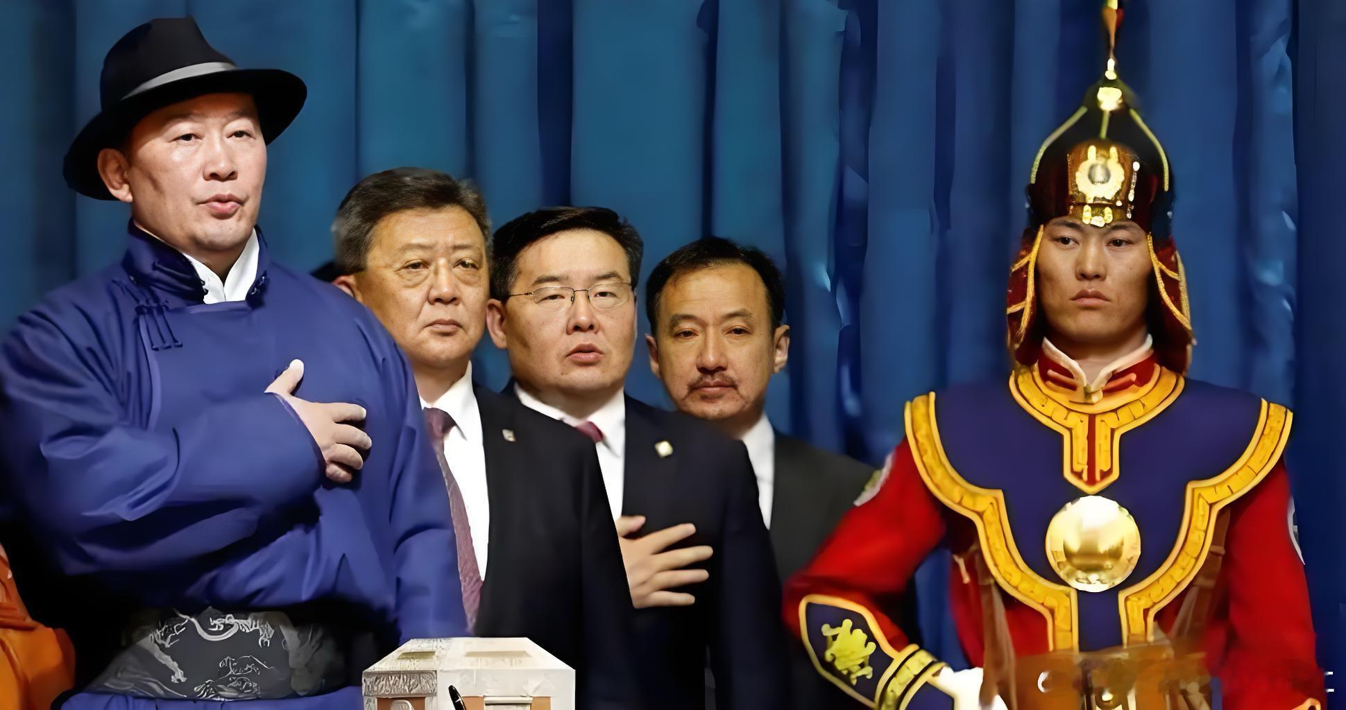 烽火问鼎计划热点观点林涛热评 蒙古国？一个靠卖矿产度日的内陆国，穷得叮当响，却天