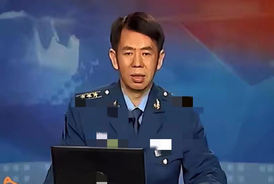 纠结“谁开第一枪”？戴旭大校的话戳破真相：敌人都到家门口了，空谈克制就是对安全不