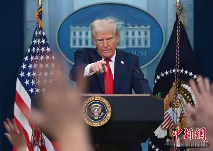 人类历史上的最大公敌出现了：
军事实力遍布全球，拥有铸币权的美利坚法西斯合众国，