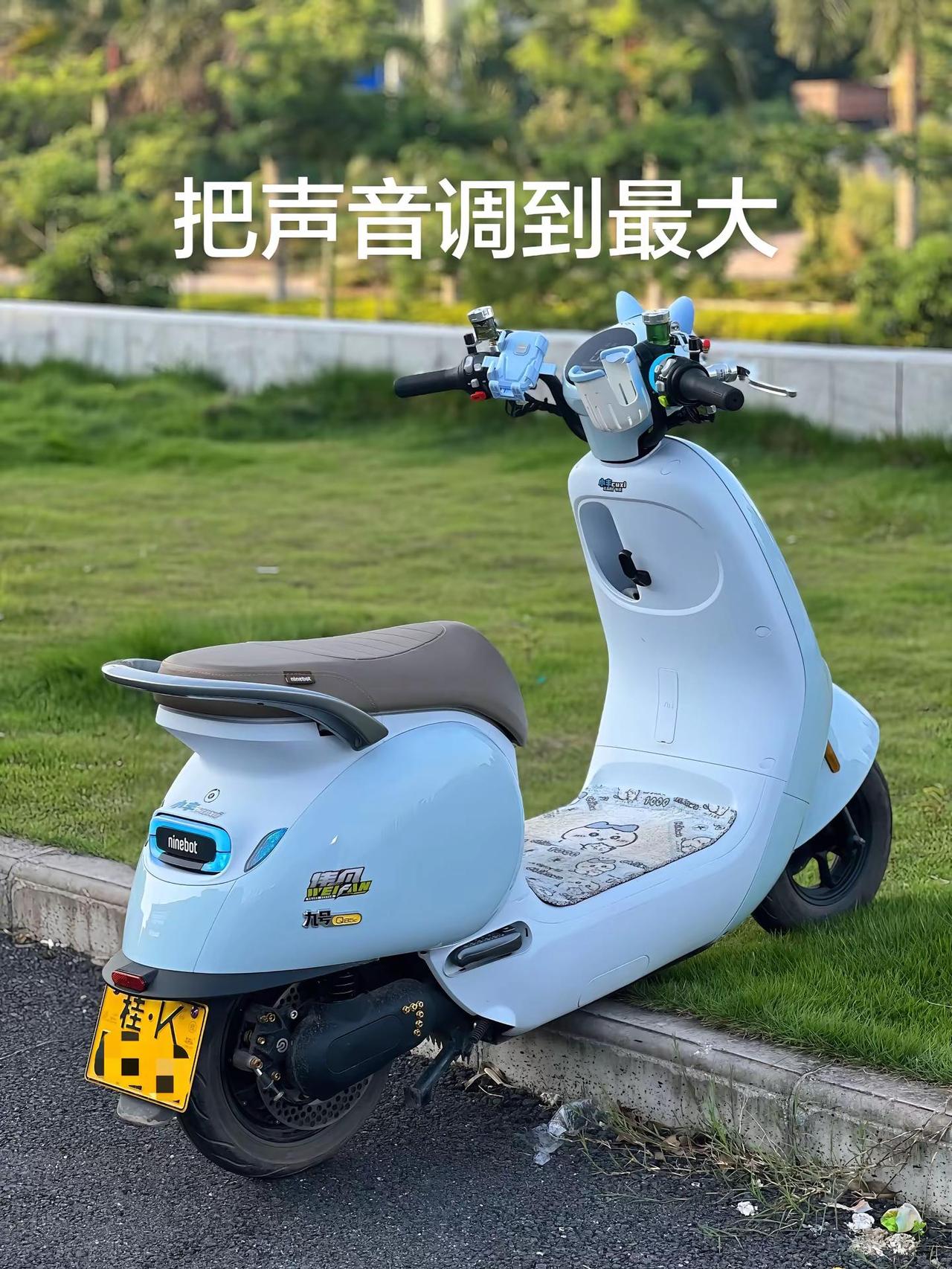 忘记把音乐调大声一点了，把声音调大将就听吧，后面有彩蛋