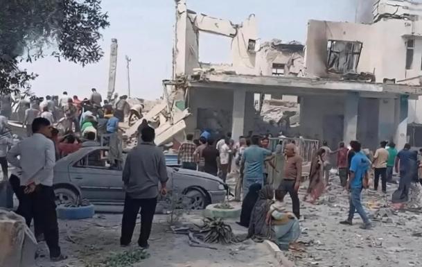 刚挂断电话，一位刚从中东回来的能源分析师朋友深夜发来消息，直接把我整清醒了。他说