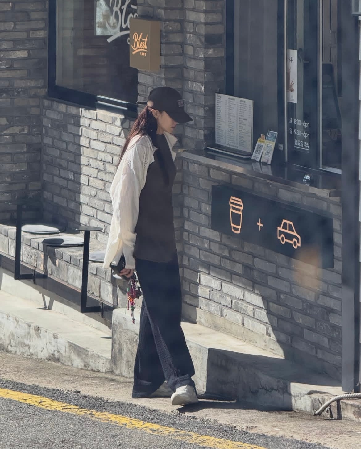 文悬雅  悬雅看娃和骑马 
