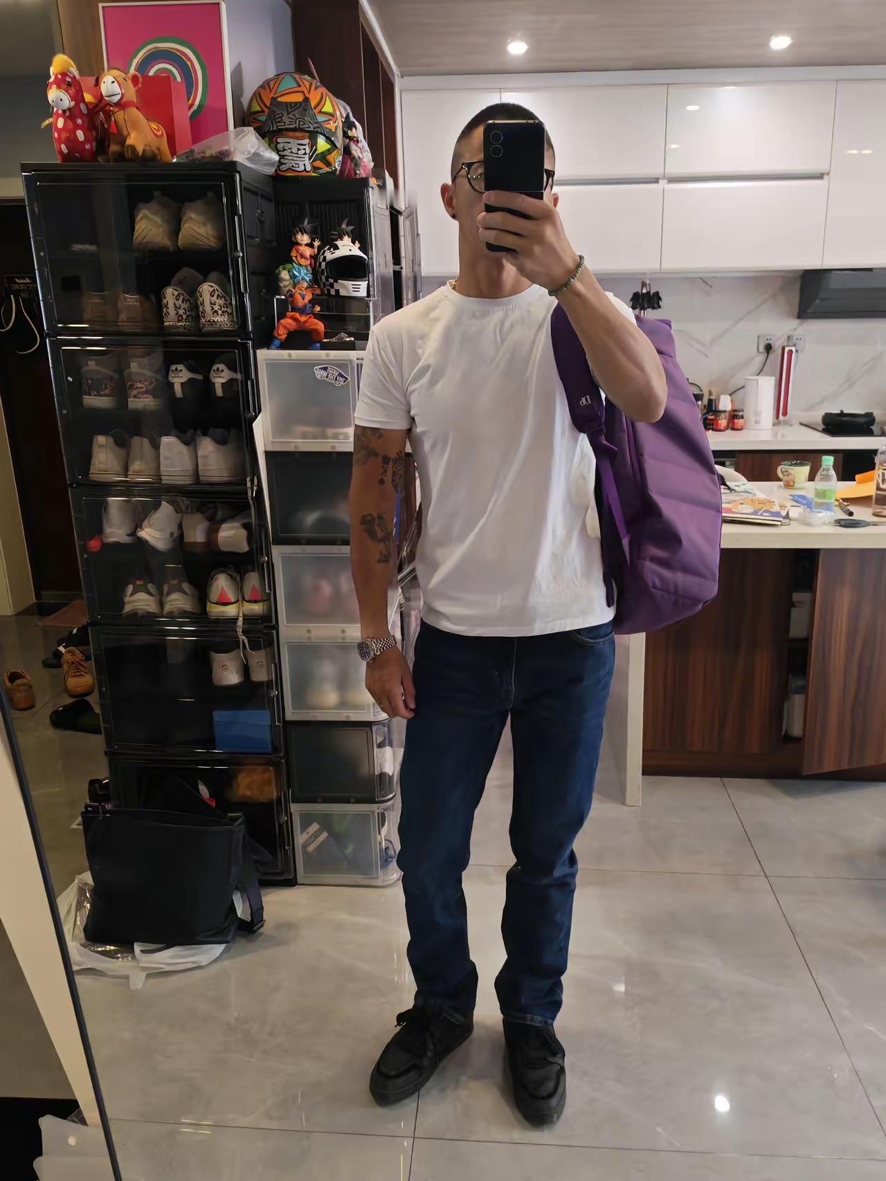 看看陈震有多努力，怪不得人家是成功人士，我早就说过，陈震之所以可以成功，完全因为