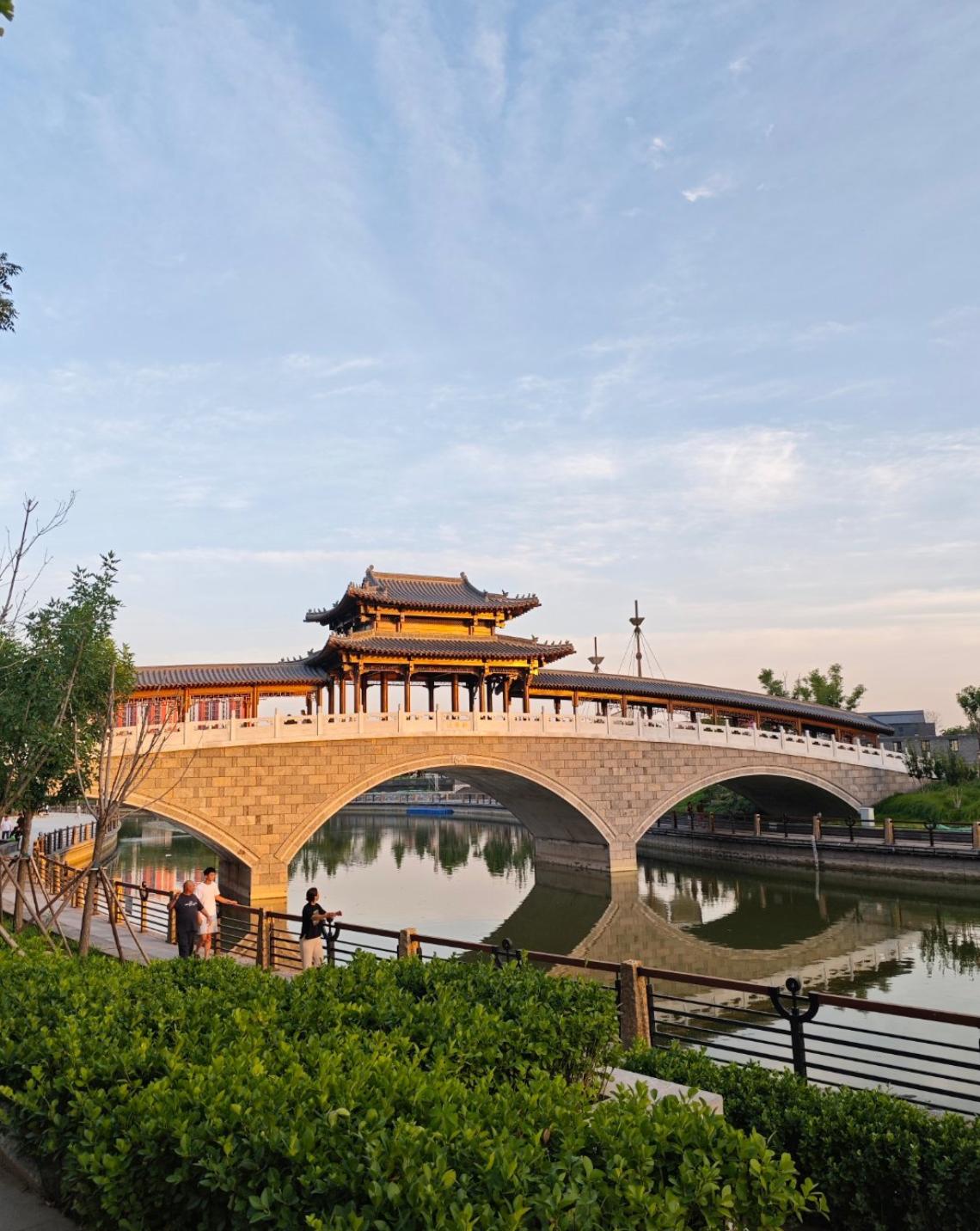 好久没去保定南城，合上多了一个这么漂亮的桥你知道这是哪里么？