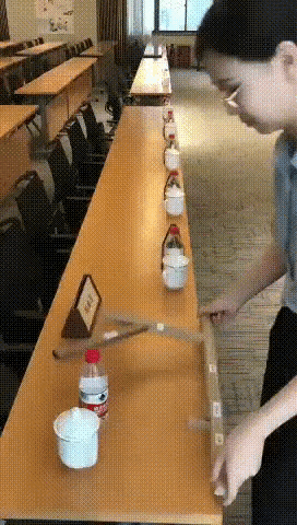 看这架势，妥妥的大领导没跑