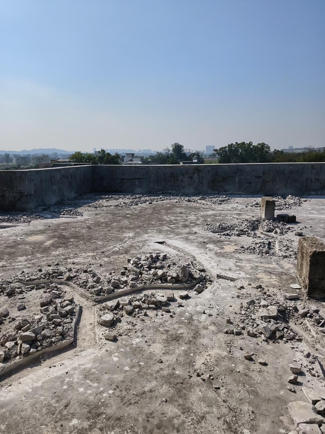 家里楼顶漏水有什么好办法解决？ 