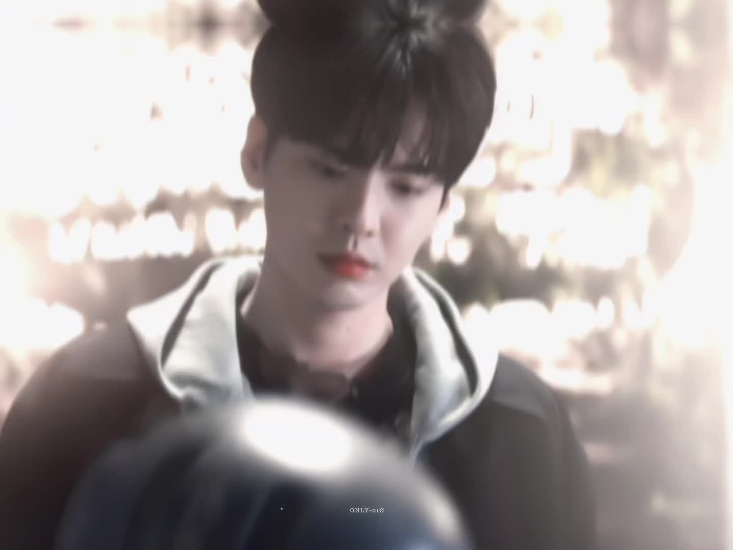 这段现挂两个人都萌的不行.. 张予曦