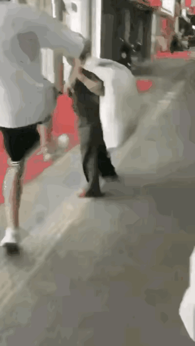 这个不能喷，这个厉害。