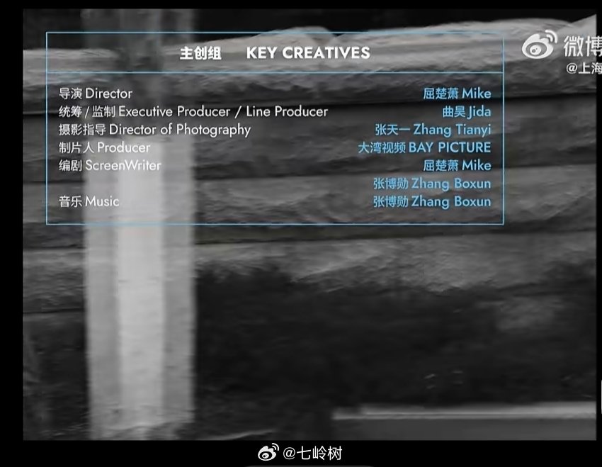 好吧，勇敢地承认：我没看懂作为一名俗人，我跟不上他的脑子，也没勇气解构就看明白那