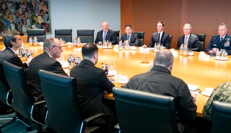 据称乌克兰、美国和欧洲已就类似北约成员国待遇的安全保障达成一致，写入和平提案。美