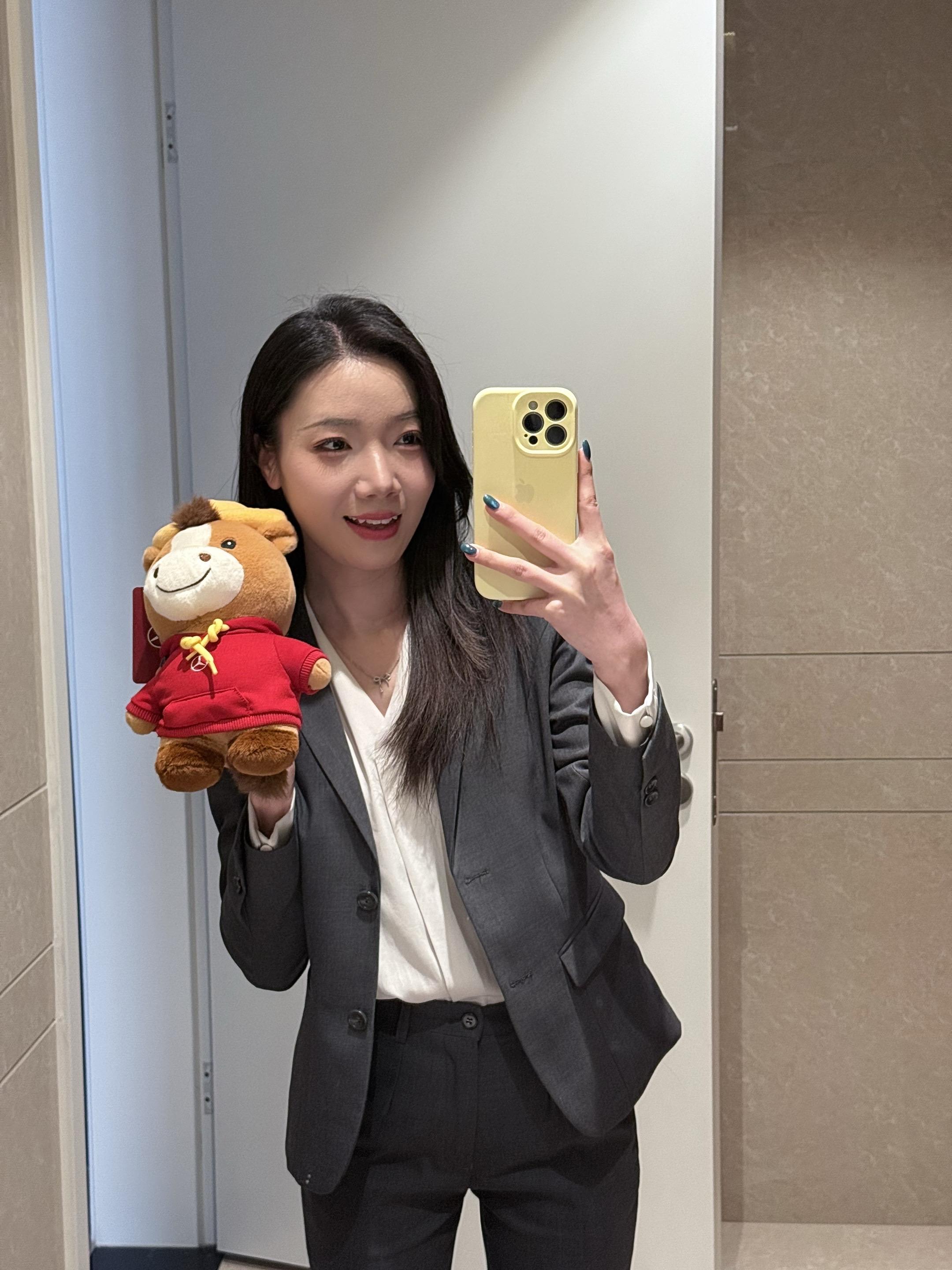 今日战绩，收获“马上有钱”一只