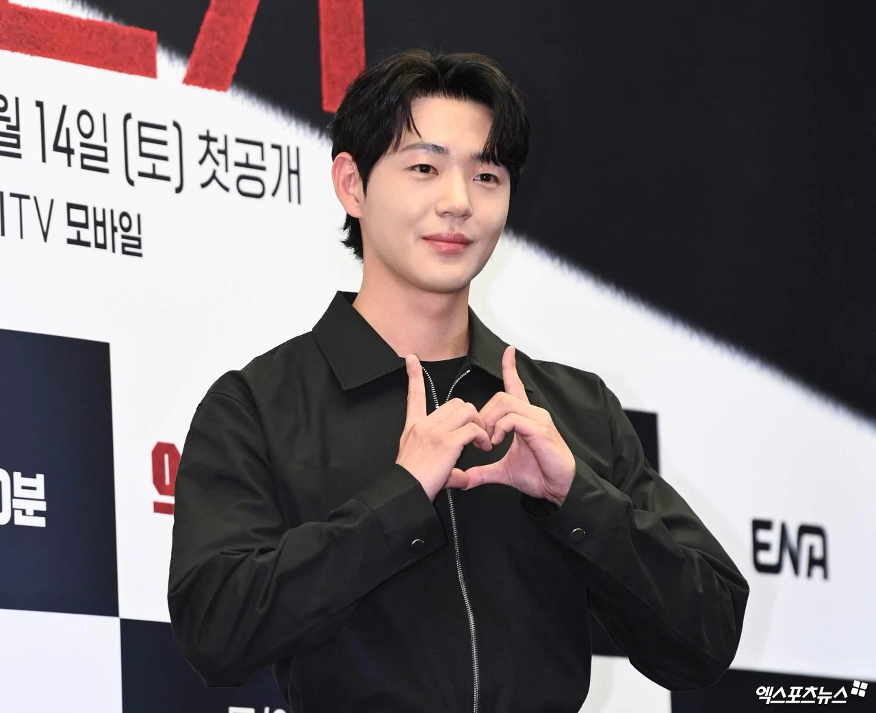 辛载夏 有望出演JTBC新剧淘金男 ，合作金喜爱卢尚贤金智恩JieunKim 。