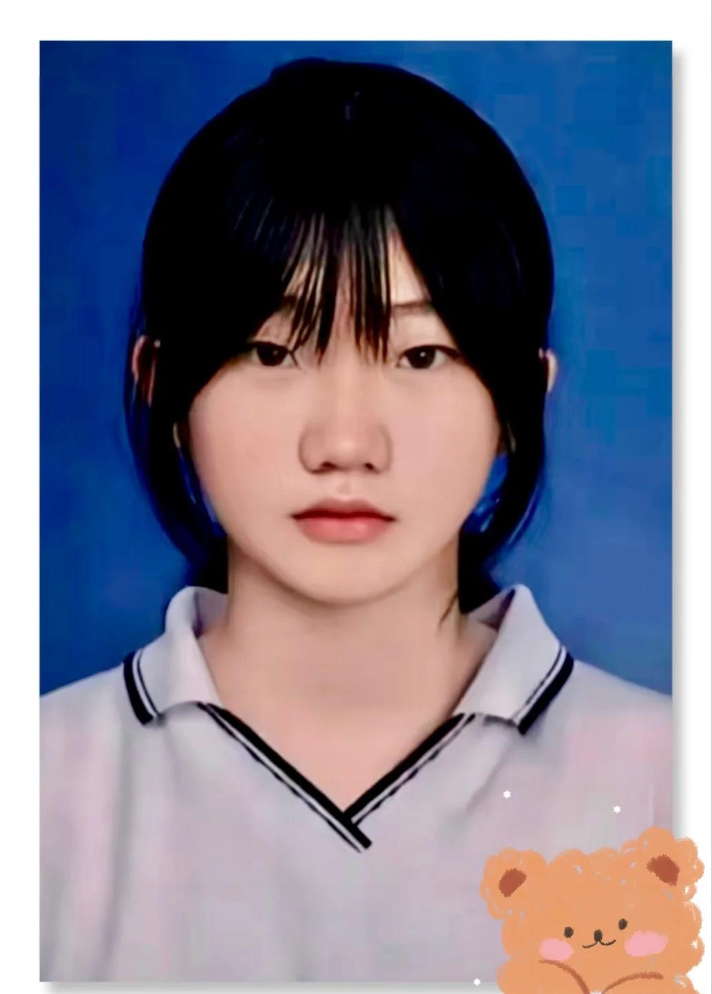 不要让她消失在大众的视野里！！！
钟某茹
性别: 女年龄:14周岁身高约1.70