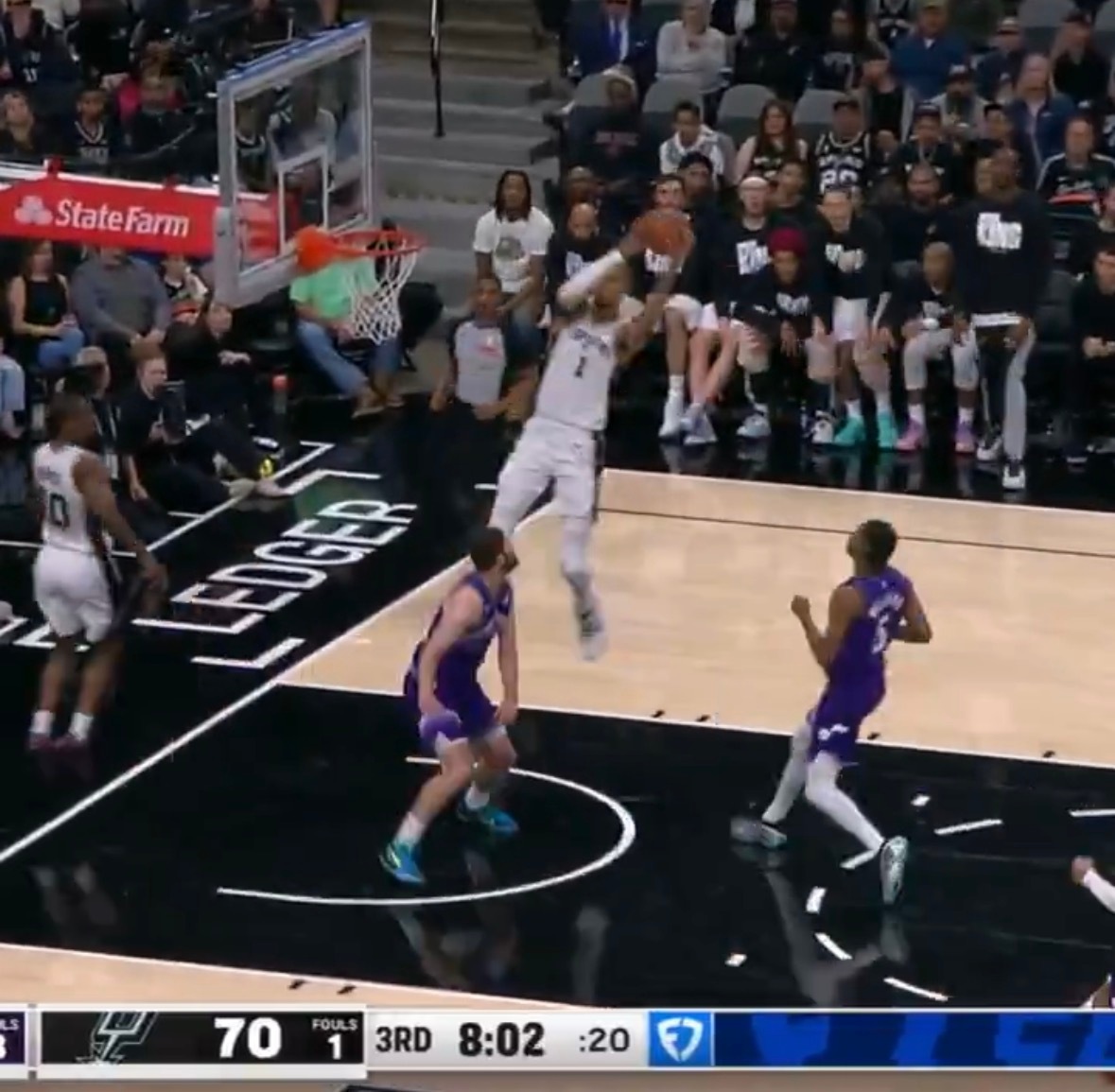 西部首发，飞起来了 