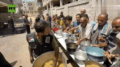 车臣领导人给强闯加沙，给加沙地区人民送上食物，以色列为何不敢阻拦？


据多家外
