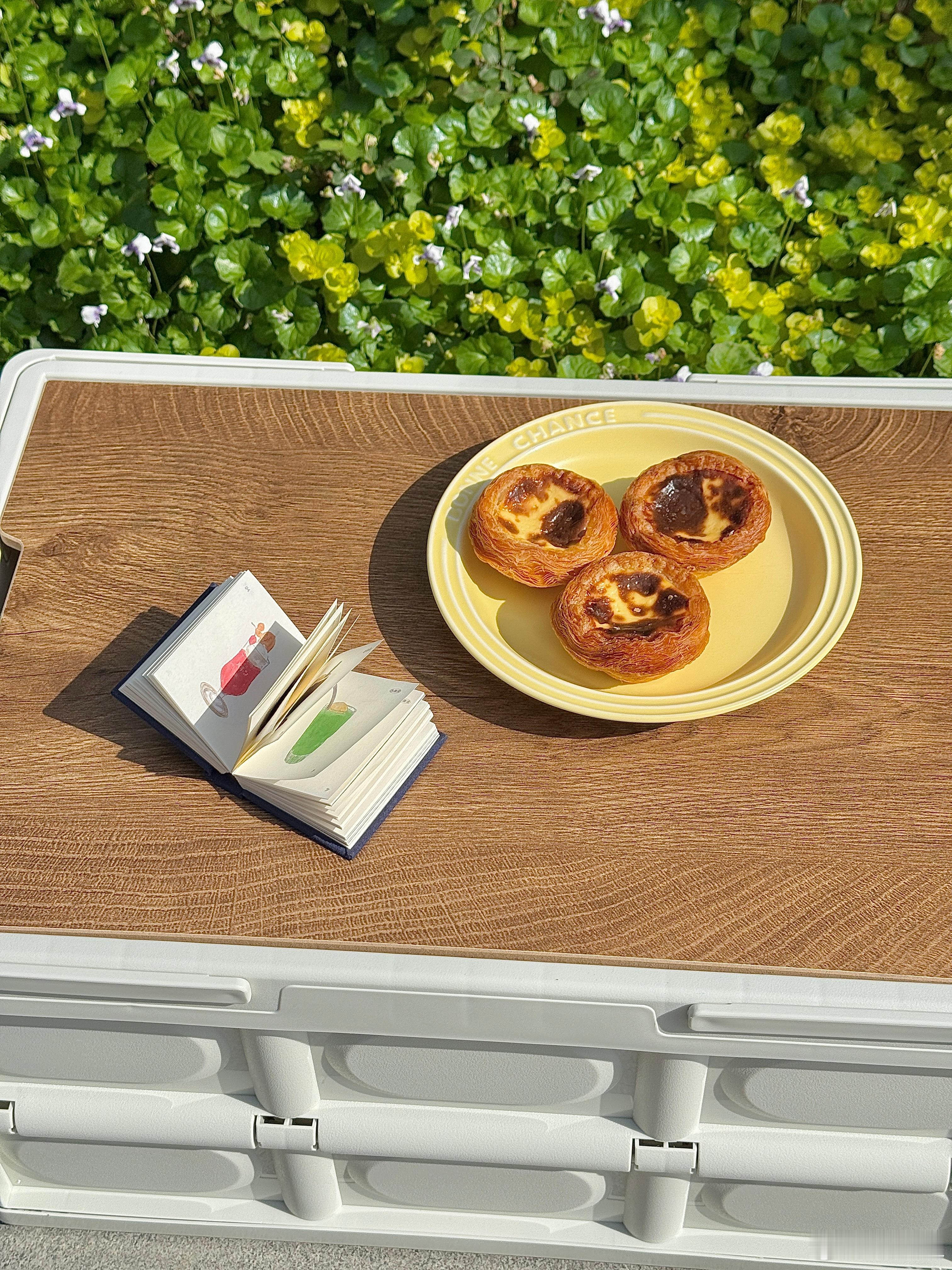 成都人爱吃的清洁标签蛋挞超好吃午后阳光正暖，成都慢生活里少不了一枚蛋挞。清洁标签