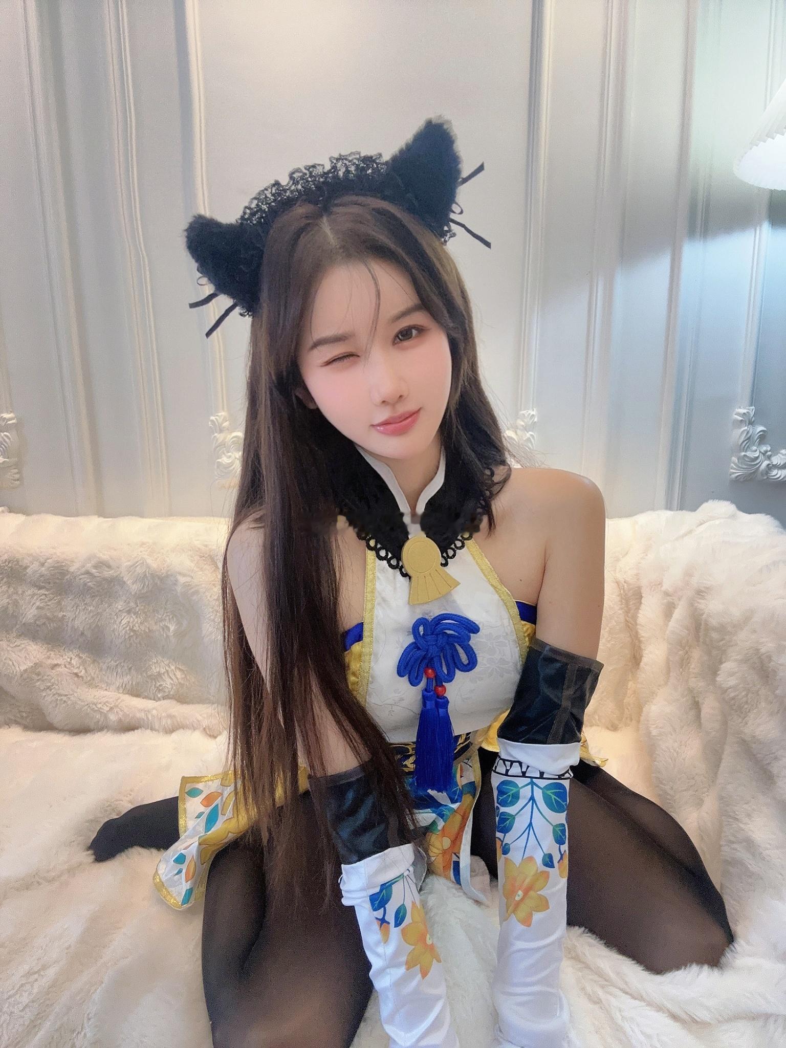 音乐一响，胡桃登场[馋嘴][馋嘴][爱你] ​​​