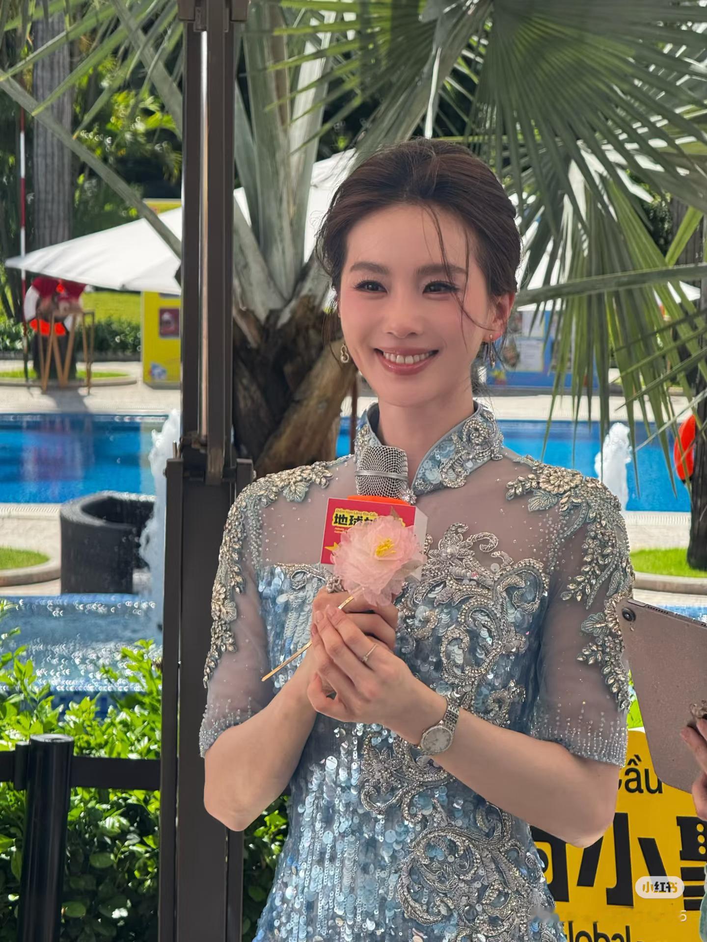 刘诗诗旗袍➕盘发簪花  温婉大方东方美 