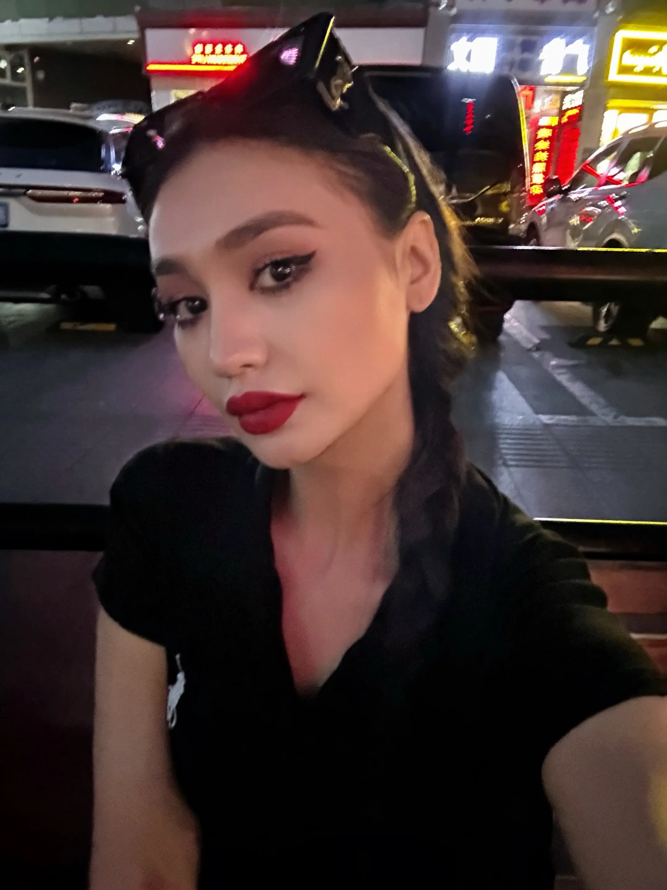 时间不会帮我们解决问题，它只是把原来我们怎么也想不通的问题，变得不再重要而已.