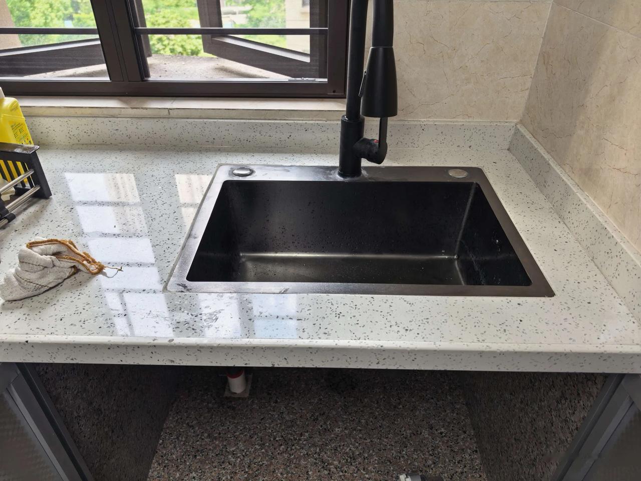 其实我不是很懂这些商品的定价是怎么样的，之前的厨房水槽，人家做厨房改造的叫我在网