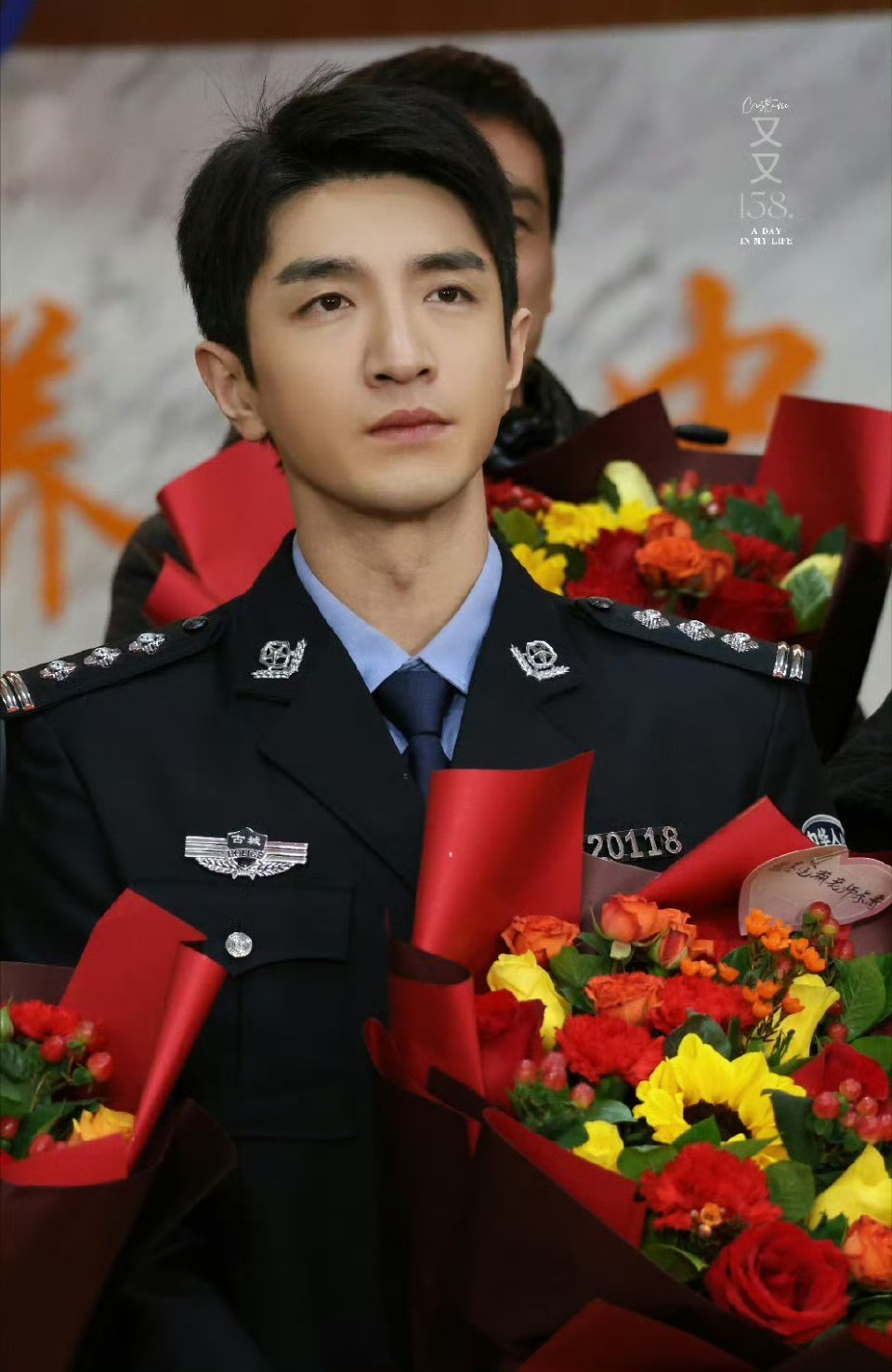 电视剧雷霆令金瀚雷霆令 jh金瀚庄严 庄严，我给你介绍一下，这位警官叫“刘新建”