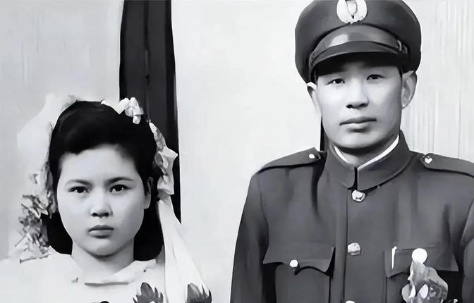 1978年，几个衣着华丽、开着小汽车的人来到四川农民刘运达家门口。车上下来几个日